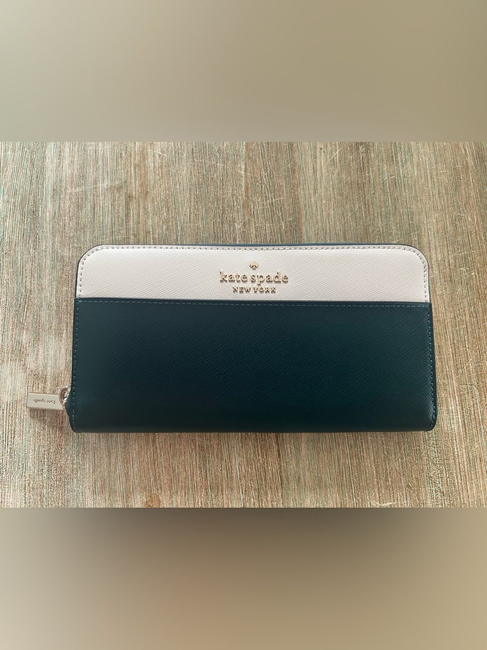 Kate Spade Color Block saffiano wallet in Teal/Peacock Wallet, NWY
